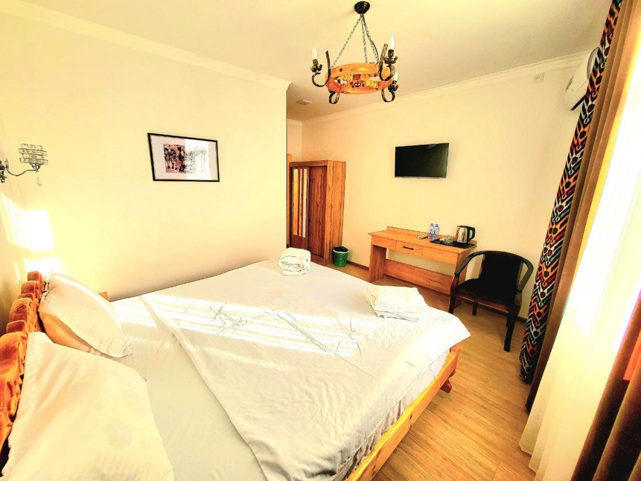 Ulli Oy Boutique Hotel & Terrace Xiva Exterior foto