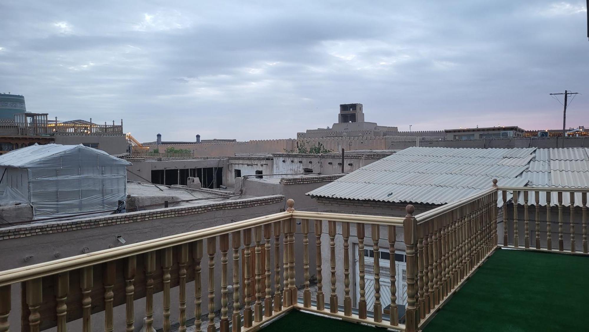 Ulli Oy Boutique Hotel & Terrace Xiva Exterior foto