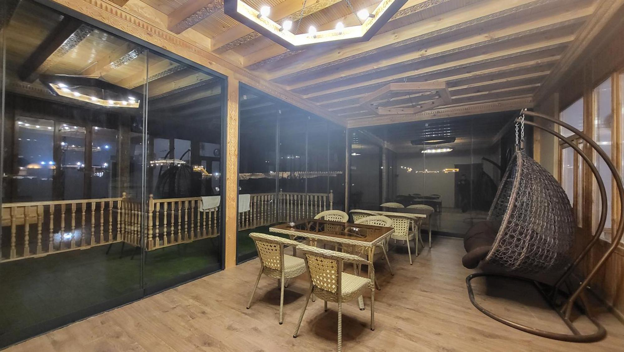 Ulli Oy Boutique Hotel & Terrace Xiva Exterior foto